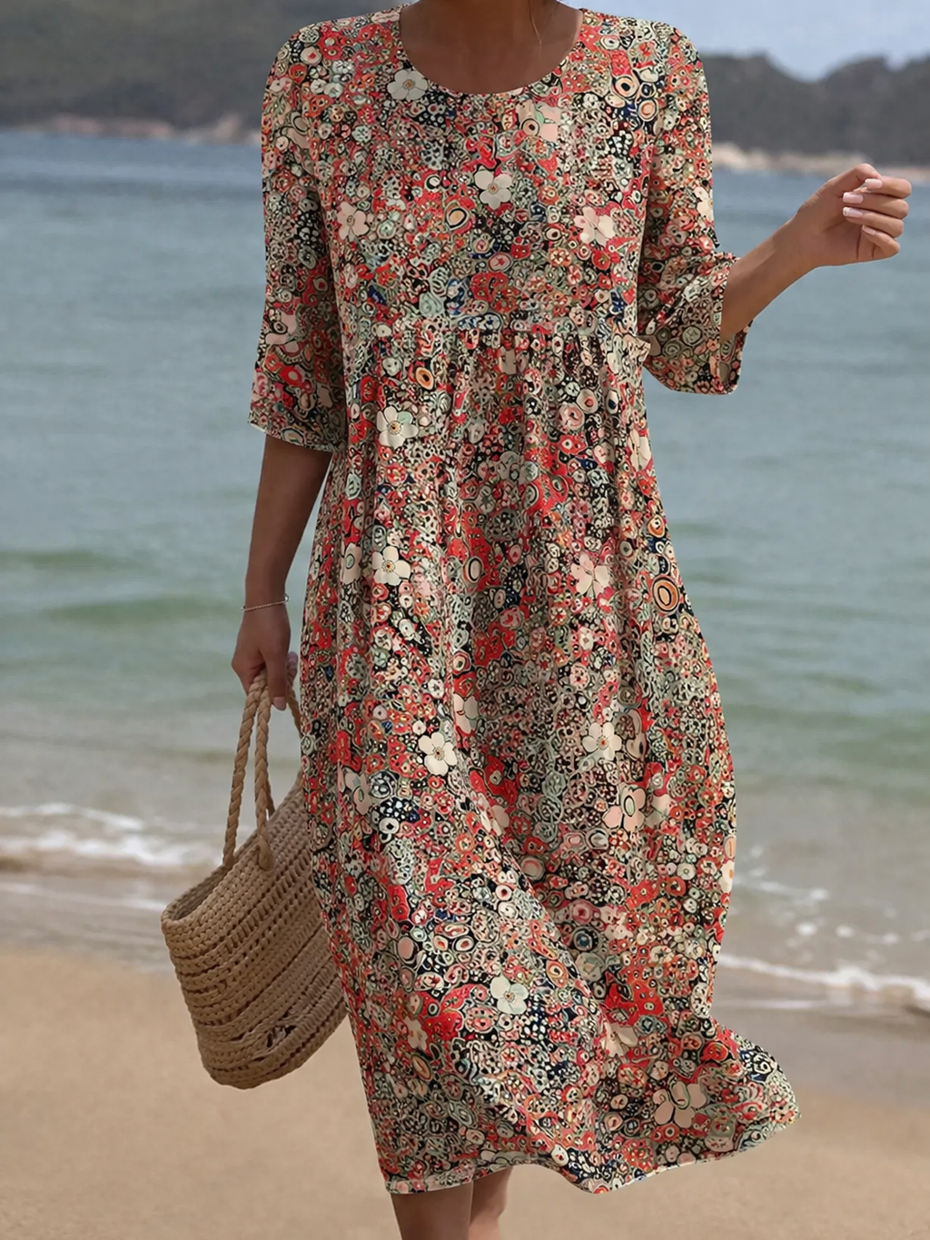 Queenie | Elegant Floral Pattern Dress
