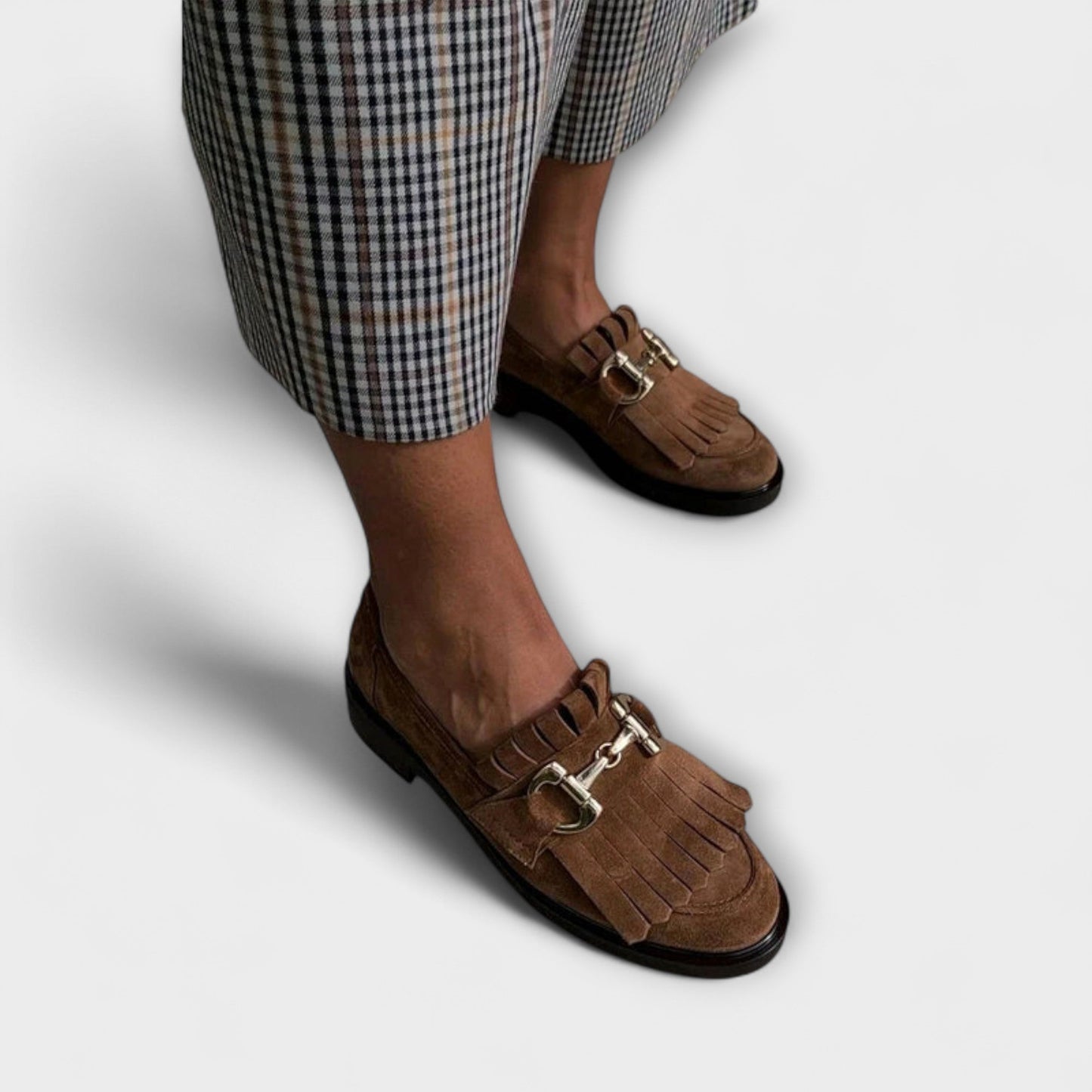Fleur – Brown Loafer with round toe