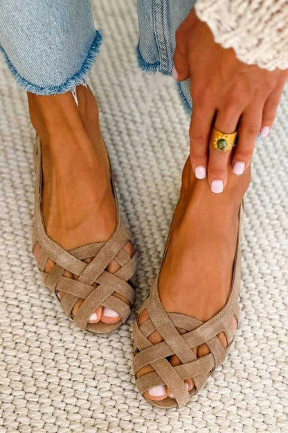 Georgia - Flat sandals with open toe and woven fabric for Summer
