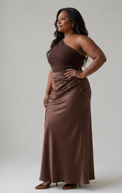 Sophia  | Maxi Dress with a Guilt in Satin