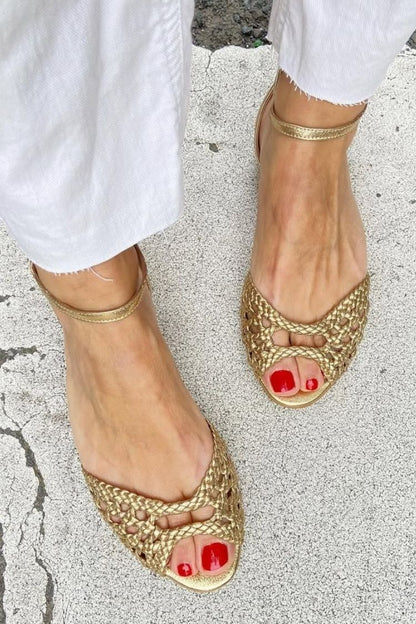 Isadora | Woven Gold Sandals
