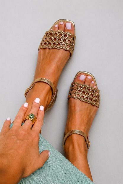 Grace - Flat Sandals with Square Toe