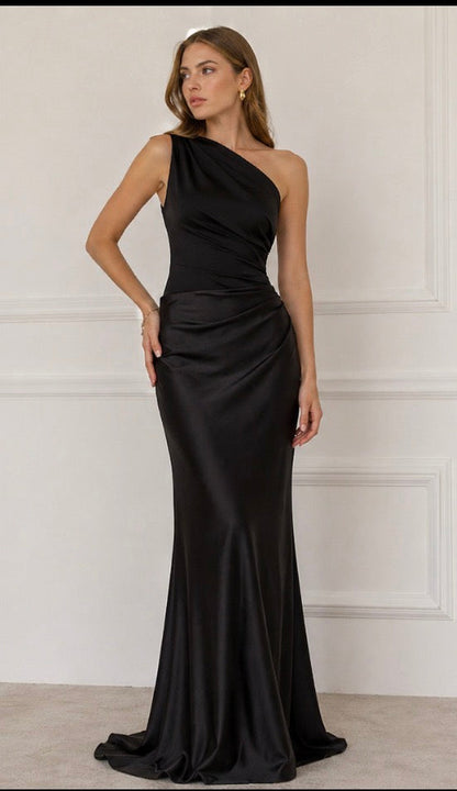 Sophia  | Maxi Dress with a Guilt in Satin