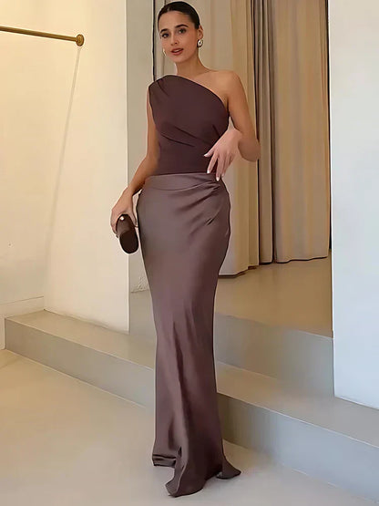 Sophia  | Maxi Dress with a Guilt in Satin