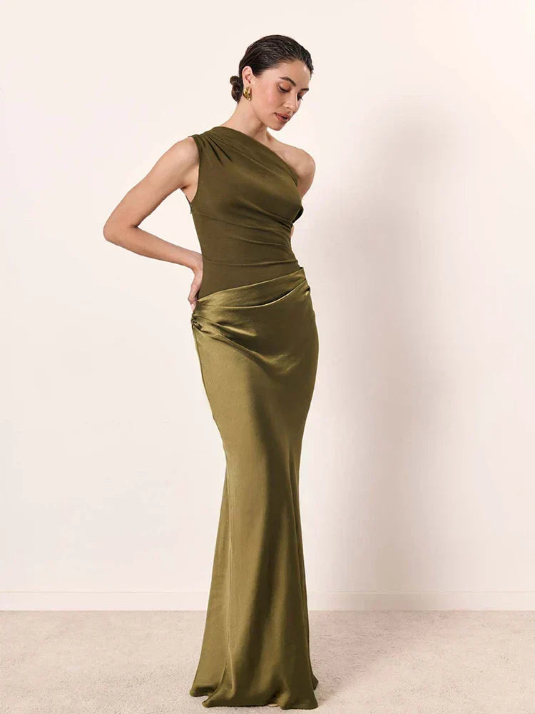 Sophia  | Maxi Dress with a Guilt in Satin