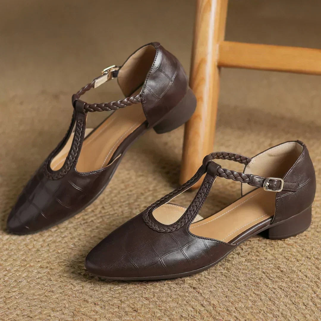 Mary Janes Classic Mary Janes